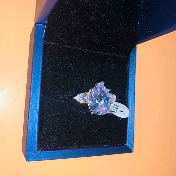 ÍTALO Jewlery engagement ring 💍 - Picture 2 of 5